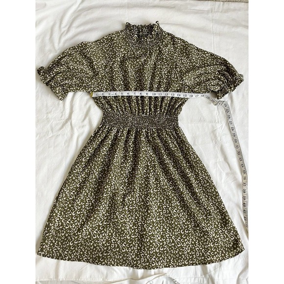 Hayden Los Angeles Midi Ruffle Olive Green Animal Print Dress Sze M Retro Tiered - Picture 1 of 7